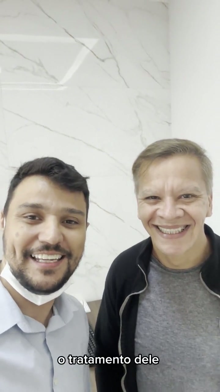 Paciente em depoimento autorizado sobre atendimento com Dr. Diego Valente